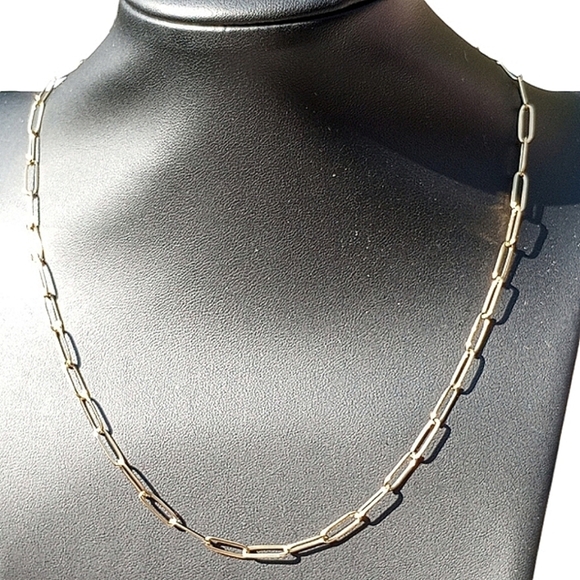 18k Gold paperclip style gold chain Plated can bundle with other chains last pic - Picture 1 of 5